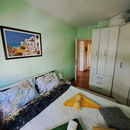 Apartment Swiss